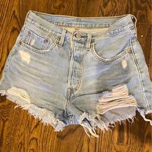 Levi 501 Jean shorts